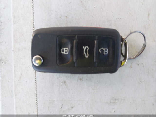 2012 VOLKSWAGEN TIGUAN WVGAV7AX9CW531897 Photo 10