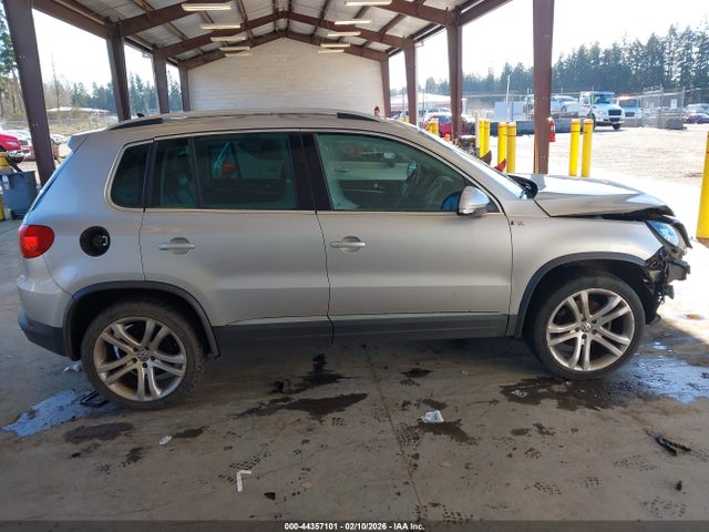2012 Volkswagen Tiguan Sel მანქანა იყიდება აუქციონზე, vin: WVGAV7AX9CW531897, აუქციონის ნომერი: 44357101