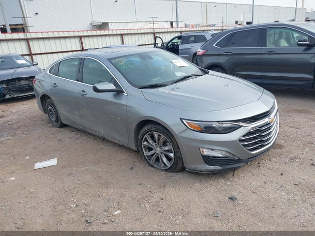 1G1ZD5ST2RF127142 Chevrolet Malibu Fwd 1lt