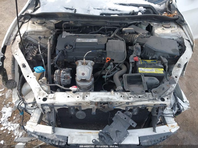 1HGCR2F30GA031335 Honda ACCORD LX