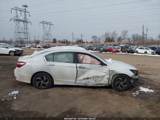 1HGCR2F30GA031335 Honda ACCORD LX