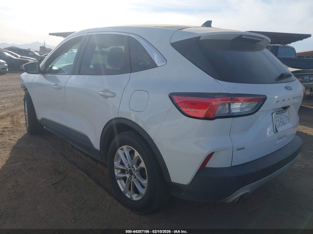 Ford ESCAPE SE 2020 1FMCU0G66LUB80928 Image 3