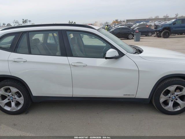 WBAVM1C59FV316044 BMW X1 Sdrive28i