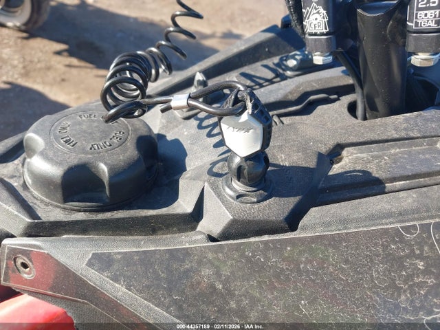 44357189 :رقم المزاد ، YH2LLGNC7NR000191 vin ، 2022 Lynx 849 Cc مزاد بيع