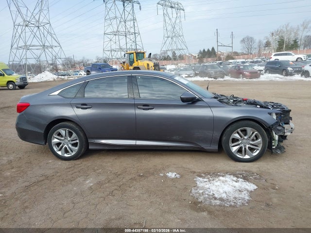 Honda ACCORD LX 2018 1HGCV1F18JA112417 Image 14