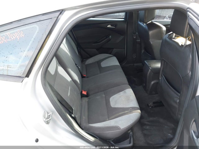 Ford FOCUS ST 2014 1FADP3L92EL282243 Image 19