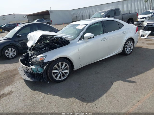 Lexus IS 200T 2016 JTHBA1D22G5013819 Image 2