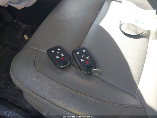 Chevrolet Tahoe Lt 2018 1GNSCBKC8JR235432 Image 11