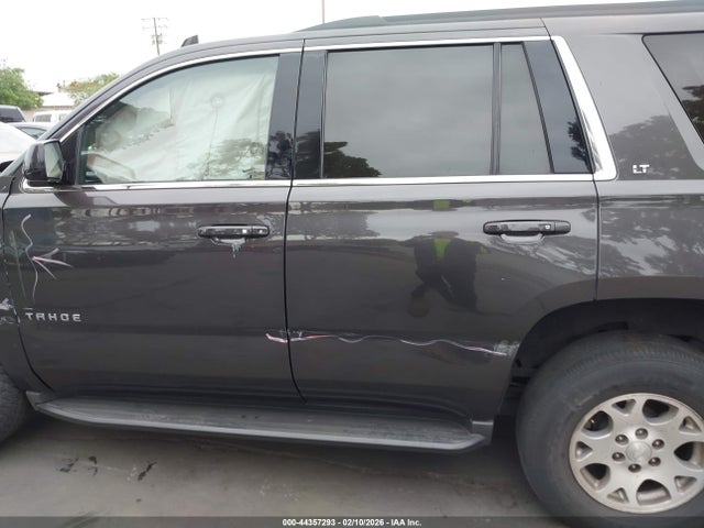 Chevrolet Tahoe Lt 2018 1GNSCBKC8JR235432 Image 15