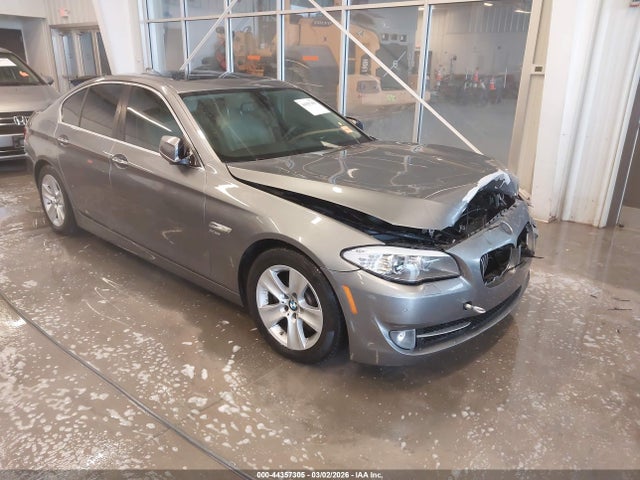 2012 BMW 528I WBAXH5C52CDW09581