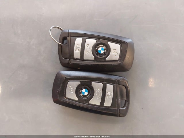 2012 BMW 528I WBAXH5C52CDW09581 Photo 10