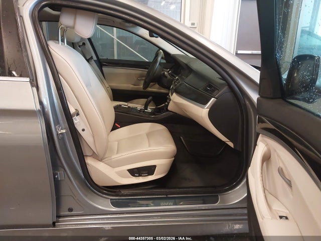 2012 BMW 528I WBAXH5C52CDW09581 Photo 4