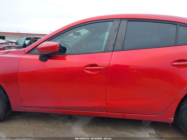 3MZBM1T7XGM243041 Mazda Mazda3 I Sport