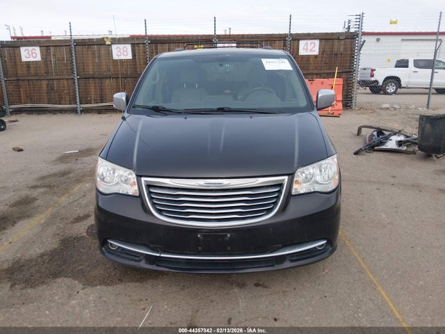 44357342 :رقم المزاد ، 2C4RC1CG9FR657147 vin ، 2015 Chrysler Town & Country Touring-l مزاد بيع