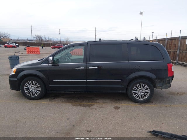 44357342 :رقم المزاد ، 2C4RC1CG9FR657147 vin ، 2015 Chrysler Town & Country Touring-l مزاد بيع