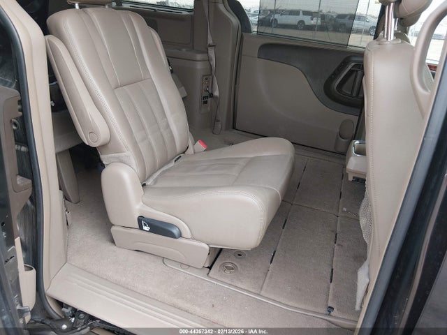 44357342 :رقم المزاد ، 2C4RC1CG9FR657147 vin ، 2015 Chrysler Town & Country Touring-l مزاد بيع