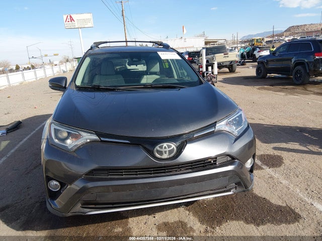 Toyota Rav4 Xle 2017 2T3RFREVXHW666112 Image 13