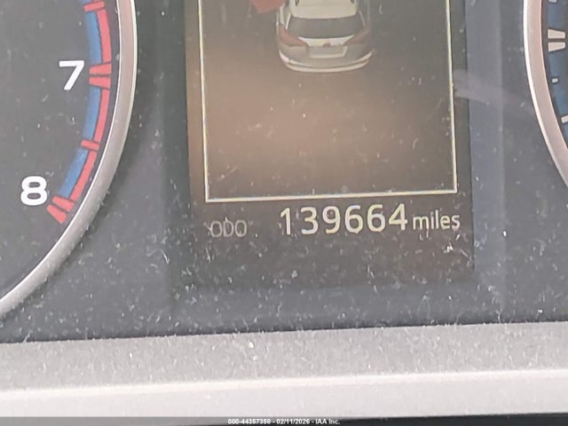 Toyota Rav4 Xle 2017 2T3RFREVXHW666112 Image 16