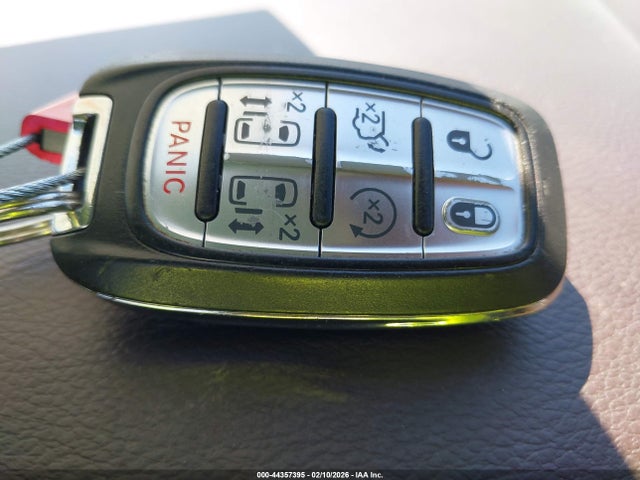 2018 CHRYSLER PACIFICA 2C4RC1BG5JR141538 Photo 10