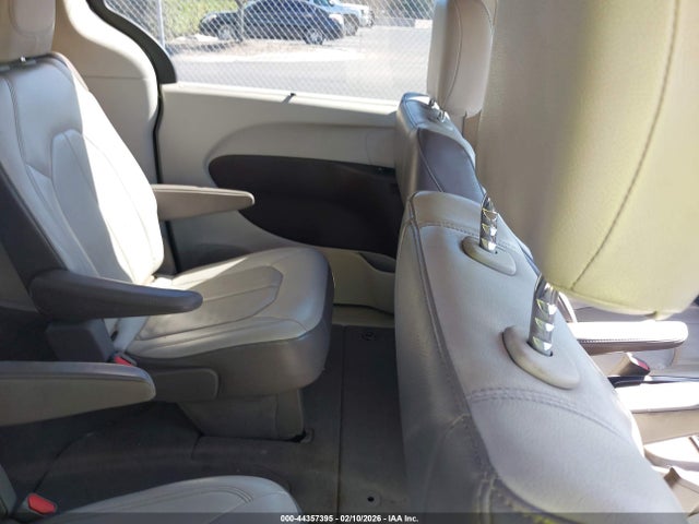 2018 CHRYSLER PACIFICA 2C4RC1BG5JR141538 Photo 7