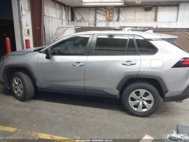 Toyota RAV4 LE 2022 2T3H1RFV5NC191684 Image 14