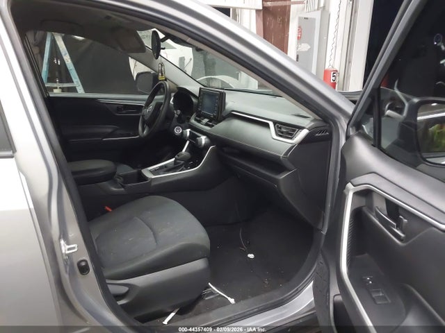 Toyota RAV4 LE 2022 2T3H1RFV5NC191684 Image 5