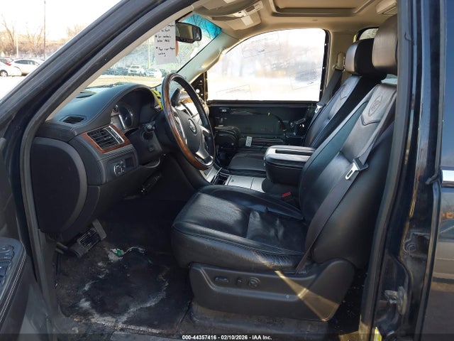 44357416 :رقم المزاد ، 1GYS4KEF4CR188439 vin ، 2012 Cadillac Escalade Esv Platinum Edition مزاد بيع
