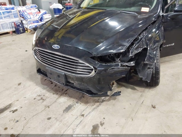 Ford Fusion Hybrid Se 2019 3FA6P0LU0KR223166 Image 6