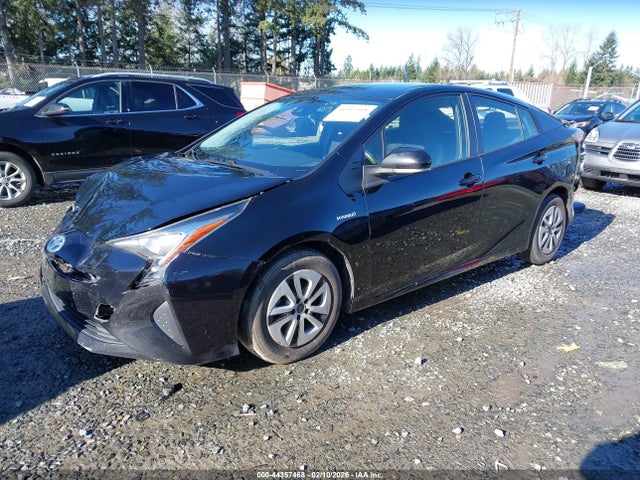 JTDKBRFU8H3053461 Toyota Prius One