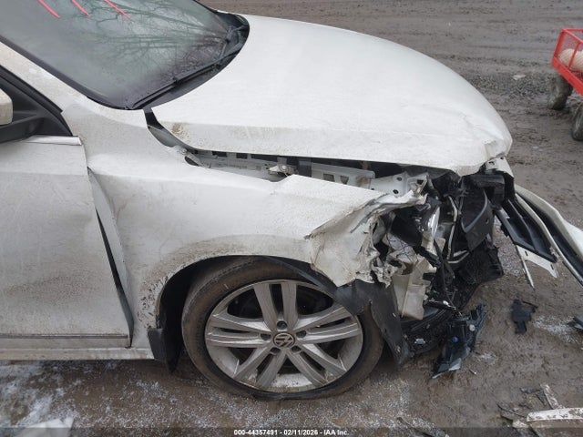 Aukcja sprzedaży 2017 Volkswagen Jetta 1.8t Sel/1.8t Sel Premium, vin: 3VWL17AJXHM384269, numer aukcji: 44357491