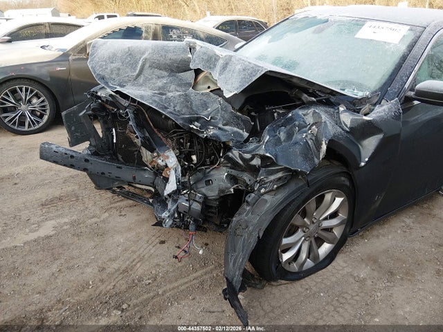 Продаж на аукціоні авто 2018 Chrysler 300 Touring Awd, vin: 2C3CCARG5JH198974, номер лоту: 44357502