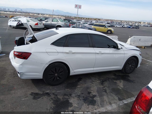 3VWC57BU3MM095743 Volkswagen Jetta 1.4t R-line/1.4t S/1.4t Se