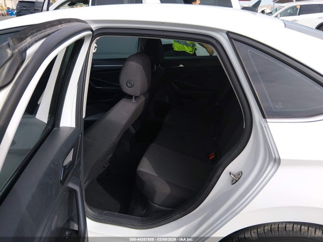 3VWC57BU3MM095743 Volkswagen Jetta 1.4t R-line/1.4t S/1.4t Se
