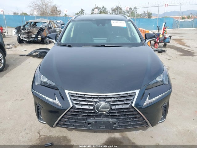 JTJDARBZ4L2161066 Lexus NX 300