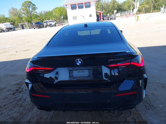 WBA83AP0XRCP22770 BMW M440I