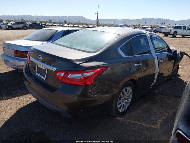 1N4AL3AP7HN334426 Nissan Altima 2.5 S