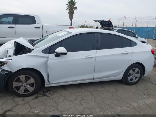 Chevrolet Cruze Ls Auto 2018 1G1BC5SM2J7189670 Image 14