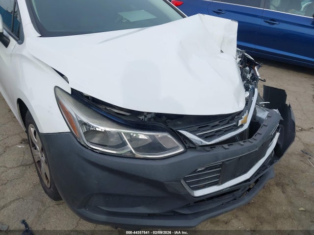 Chevrolet Cruze Ls Auto 2018 1G1BC5SM2J7189670 Image 18