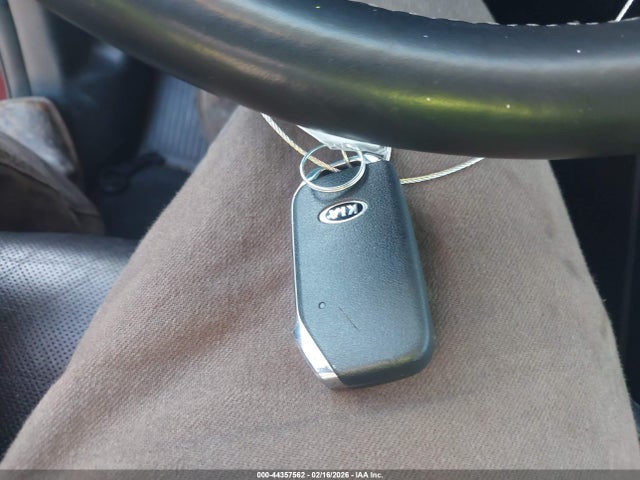 44357562 :رقم المزاد ، 5XYP3DHCXLG085696 vin ، 2020 Kia Telluride Ex مزاد بيع