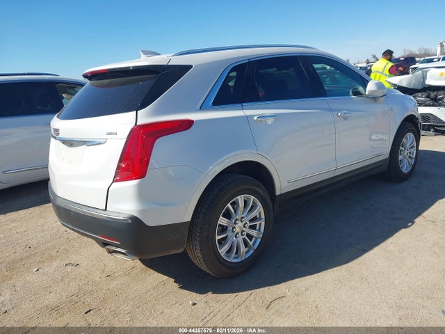44357579 :رقم المزاد ، 1GYKNARS6JZ133213 vin ، 2018 Cadillac Xt5 Standard مزاد بيع