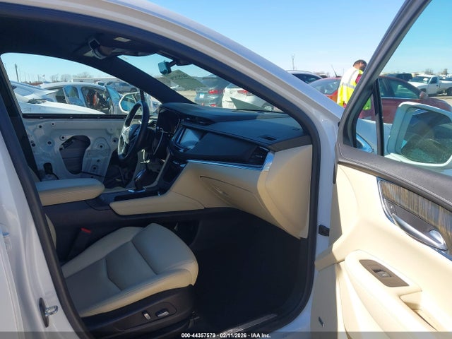 44357579 :رقم المزاد ، 1GYKNARS6JZ133213 vin ، 2018 Cadillac Xt5 Standard مزاد بيع
