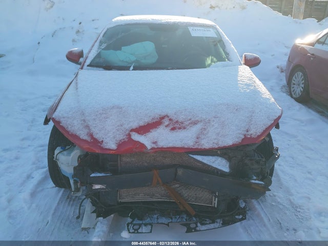 5NPD84LF5JH247181 Hyundai ELANTRA SEL