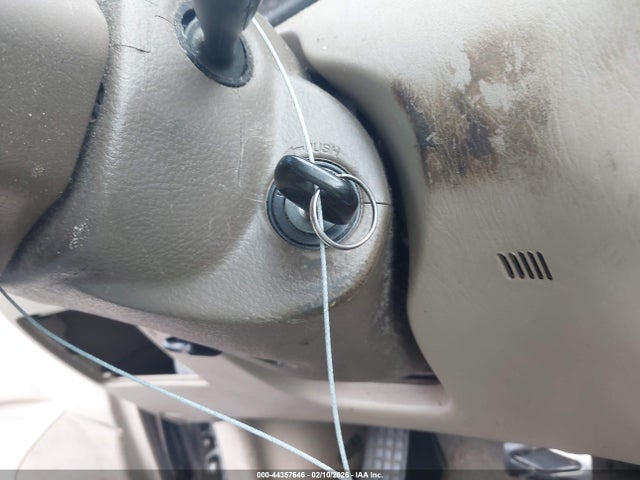 2007 TOYOTA COROLLA 1NXBR32E67Z834717 Photo 10