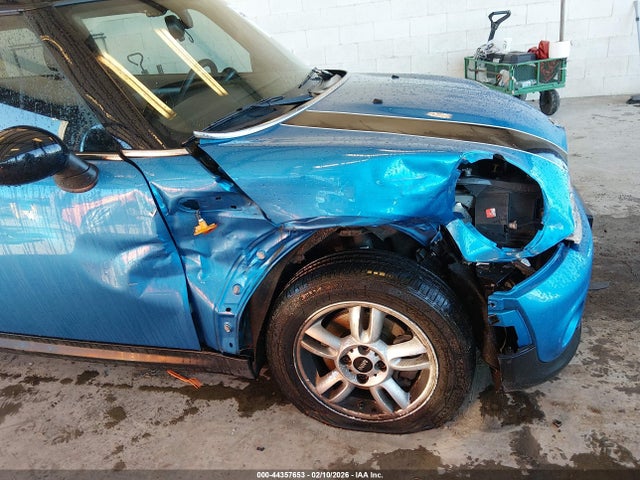 2012 MINI COOPER CLUBMAN WMWZF3C54CT190089 Photo 5