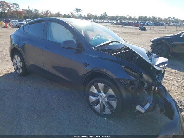 2023 TESLA MODEL Y 7SAYGDEE4PA161053 Photo 0