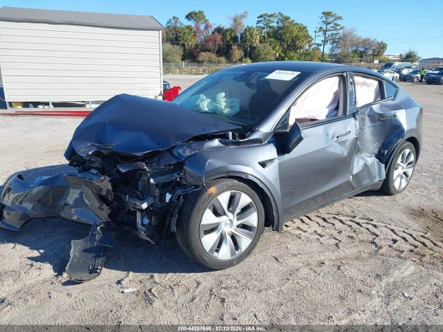 2023 TESLA MODEL Y 7SAYGDEE4PA161053 Photo 1
