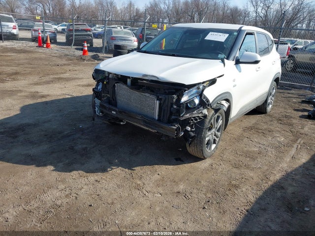 KNDEPCAA4P7431422 KIA Seltos Lx