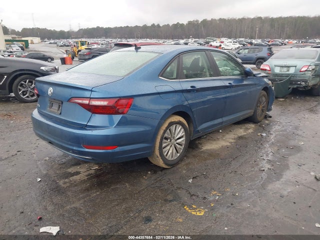 2020 VOLKSWAGEN JETTA 3VWCB7BU8LM049638 Photo 3