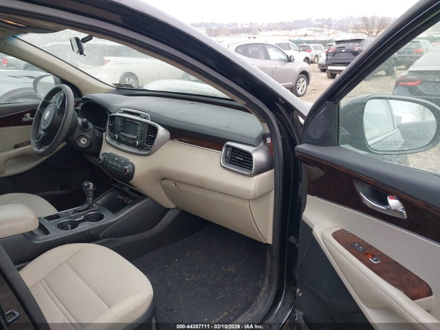 5XYPGDA37GG029462 KIA Sorento 2.4l Lx