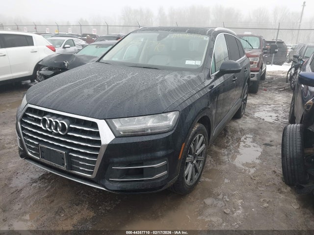 2017 AUDI Q7 WA1VAAF70HD054667 Photo 1